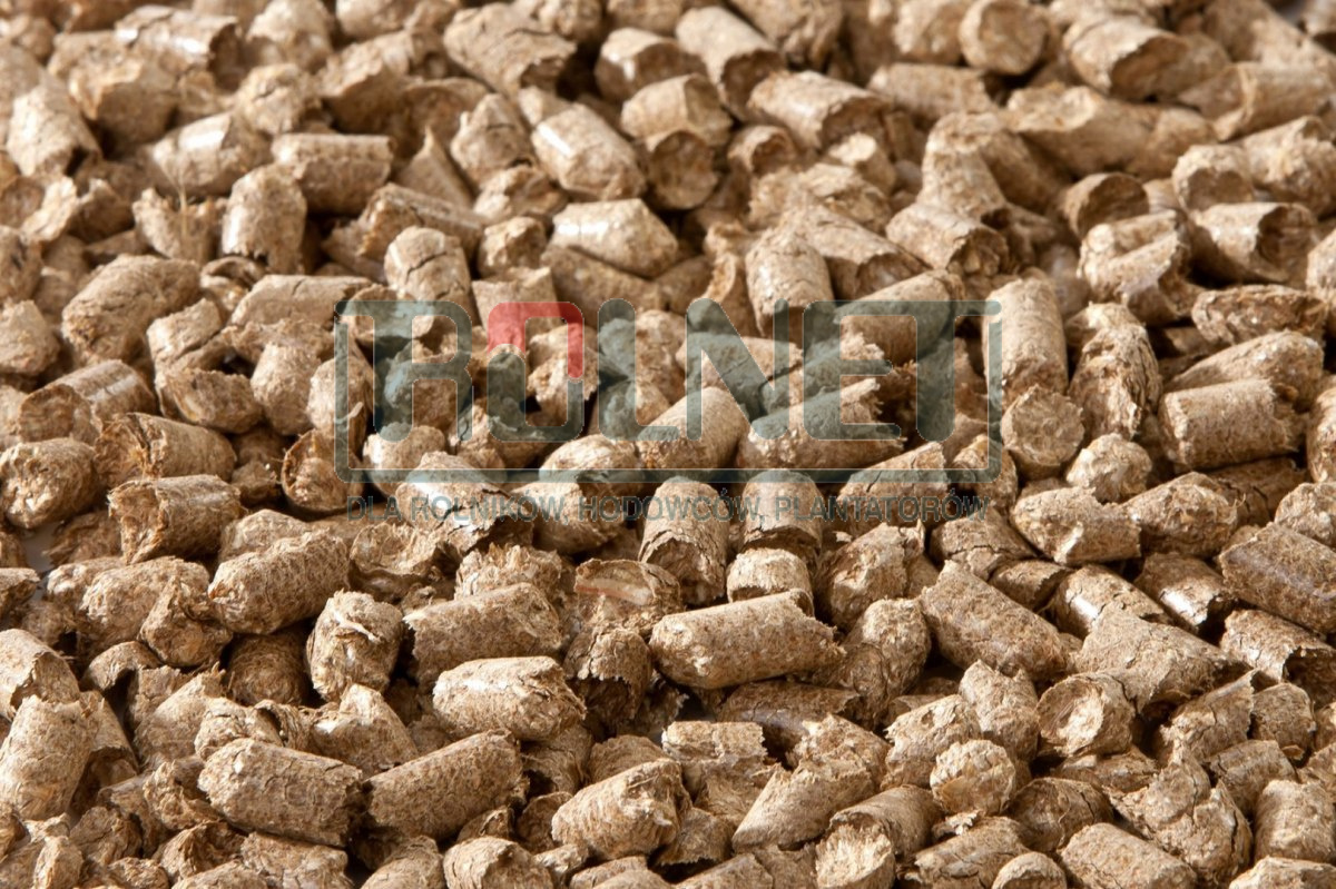 Ściółka SP-SORB 20kg pellet ze słomy pszennej dla drobiu, koni i trzody